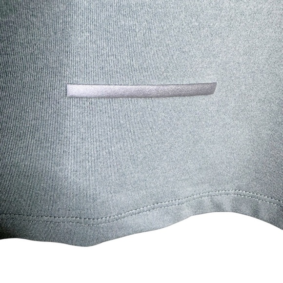 The North Face Riseway 1/2 Zip Top Womens Long Sleeve with Thumbholes Size M - Picture 8 of 15